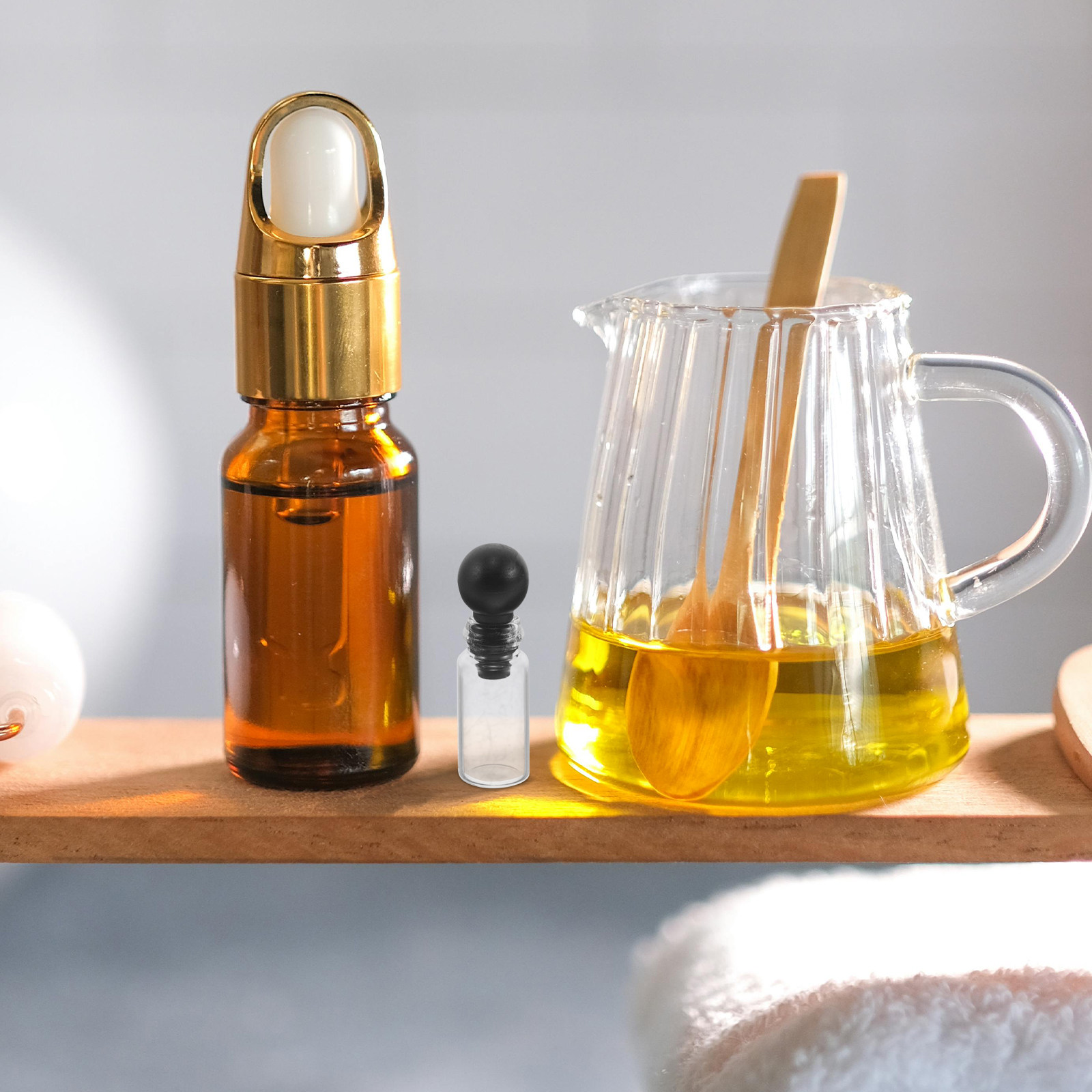150個入り ミニガラス製香水サンプル容器 0.5ml 漏れ - Fragrance-Oils Perfume のレビューと価格