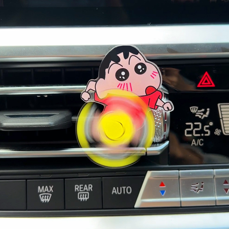クレヨンしんしんカー アロマセラピー エアコン吹き出し口飾り - Fragrance Perfume Car のレビューと価格
