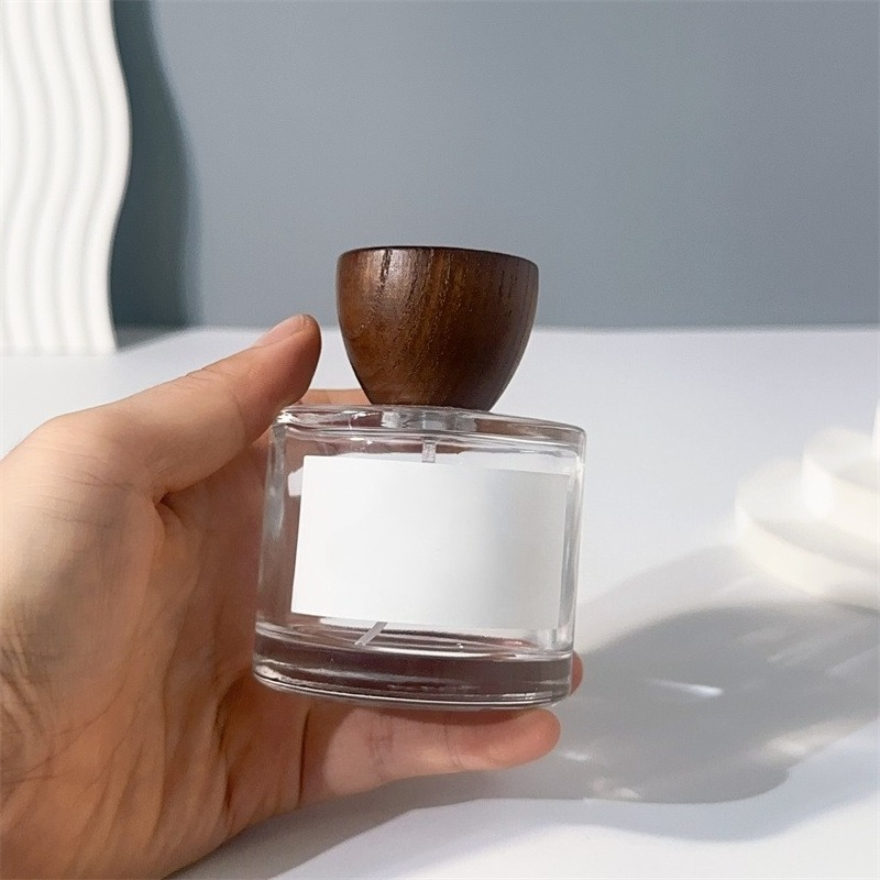 50/100ML ガラス製香水スプレーボトル 木製キャップ付 - Perfume Fine Fragrance のレビューと価格